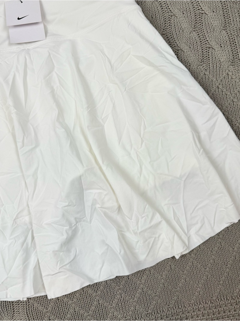 Nike White Pleated Golf/Tennis Skort with Black Swoosh XS - Picture 13 of 13